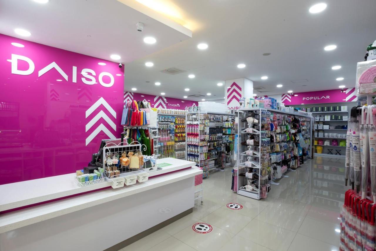 Axia South Cikarang Service Apartment Bagian luar foto