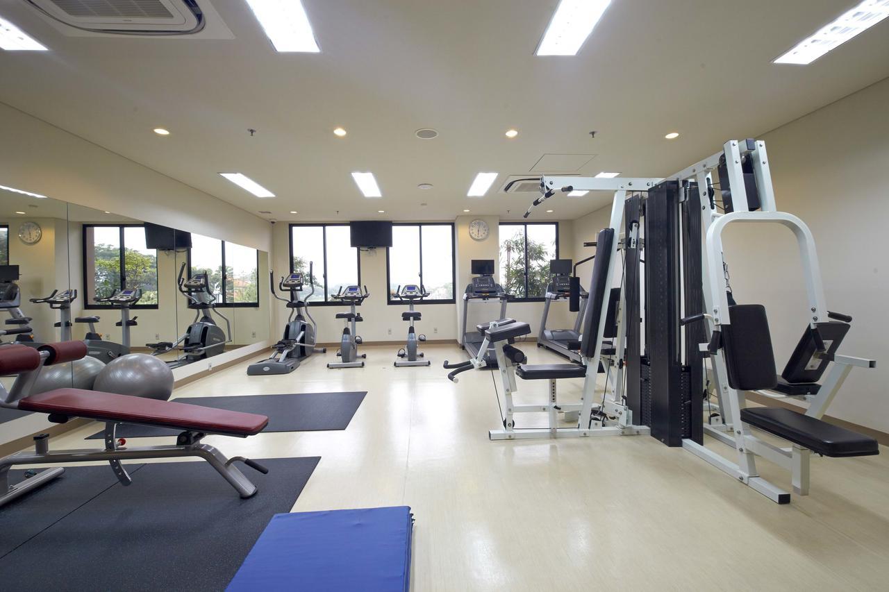 Axia South Cikarang Service Apartment Bagian luar foto