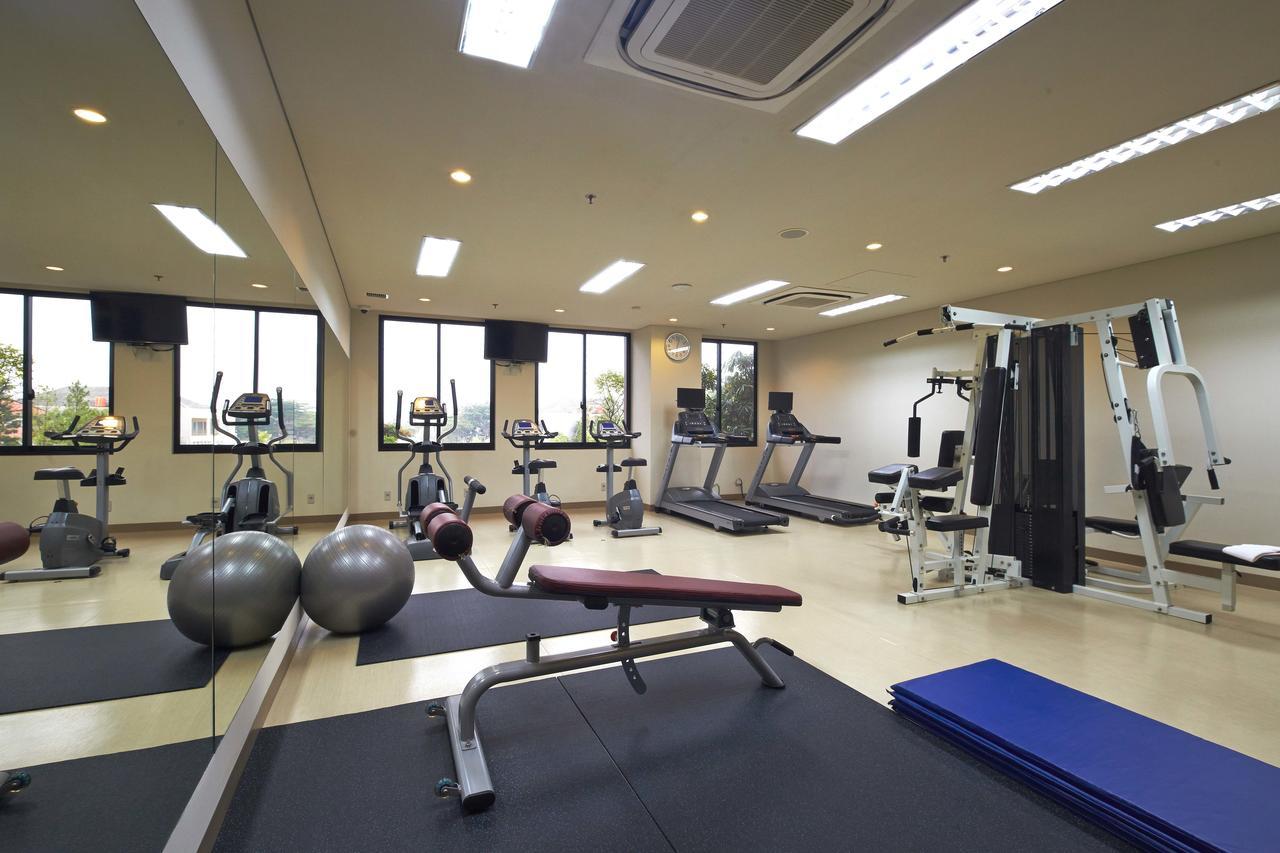 Axia South Cikarang Service Apartment Bagian luar foto