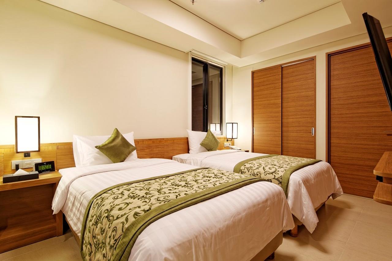 Axia South Cikarang Service Apartment Bagian luar foto