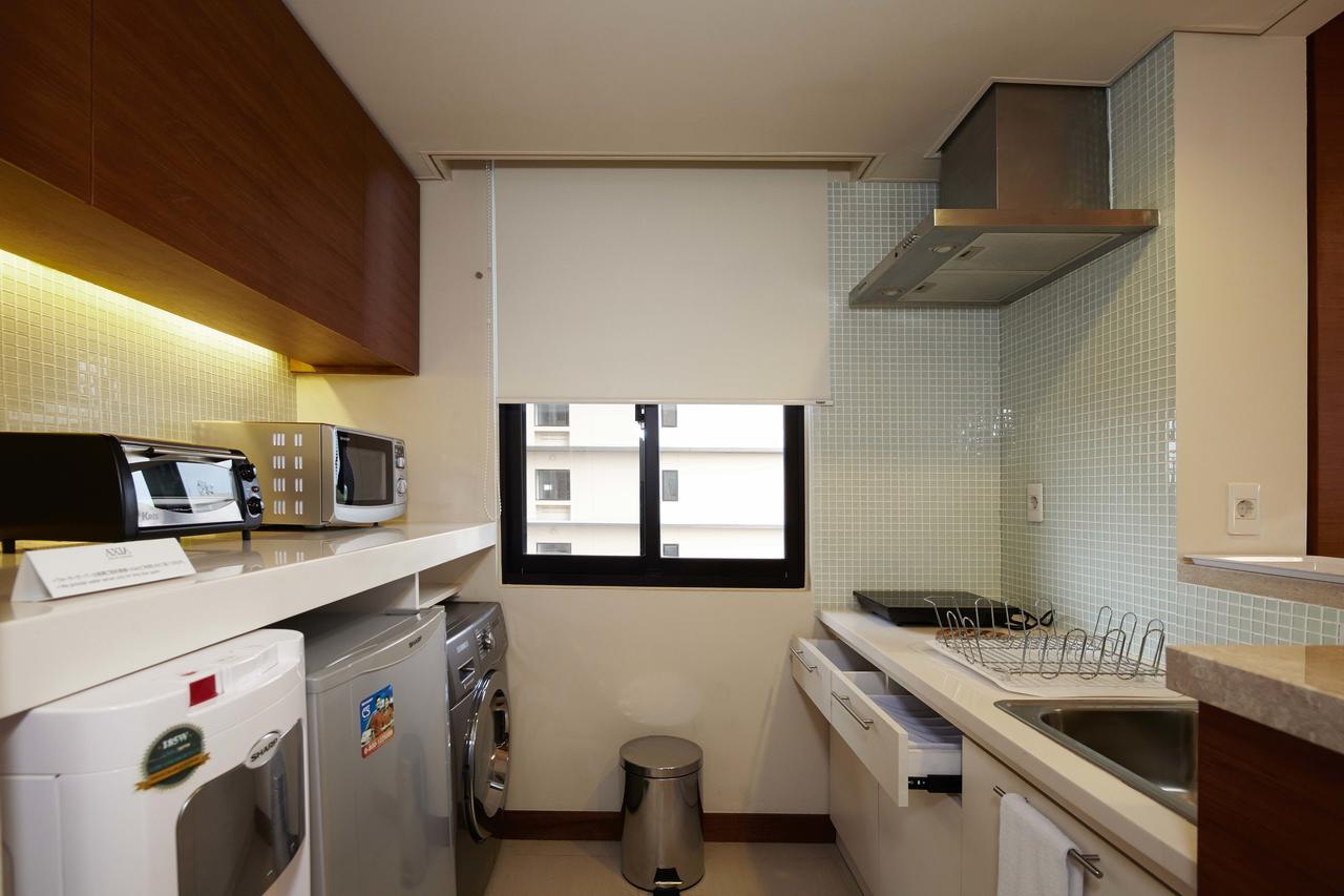 Axia South Cikarang Service Apartment Bagian luar foto