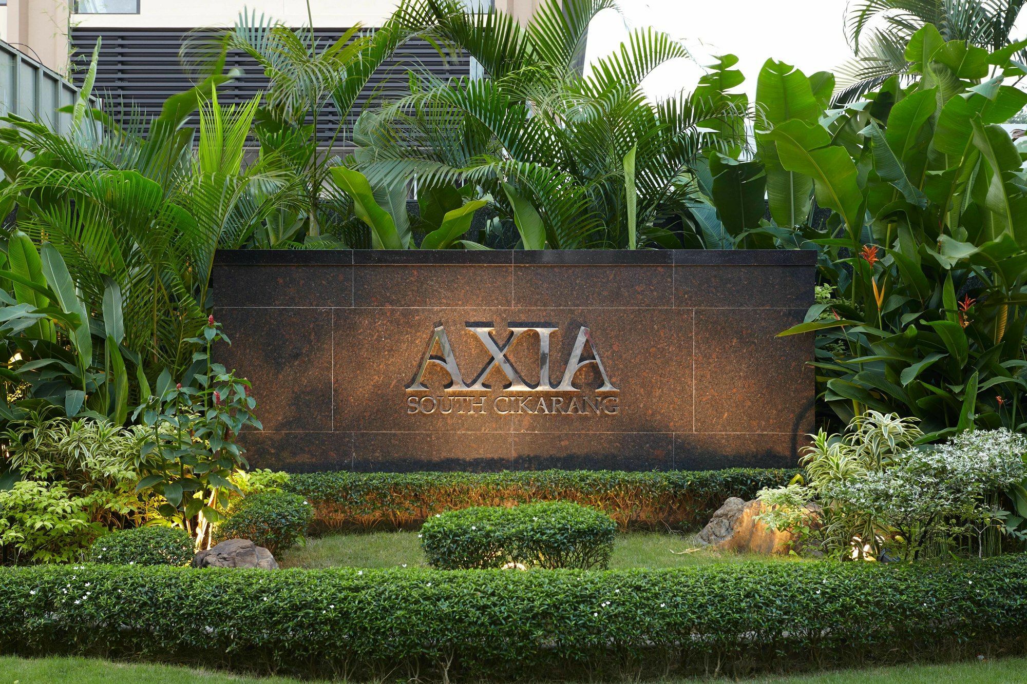 Axia South Cikarang Service Apartment Bagian luar foto